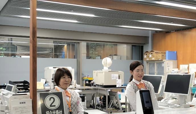 市立豊中病院で医療事務外来受付の正社員の求人 